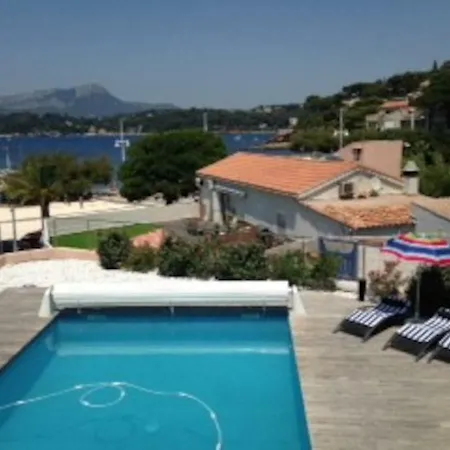 221 Avenue Frederic Mistral Villa Le Pradet