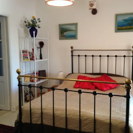 221 Avenue Frederic Mistral * Le Pradet